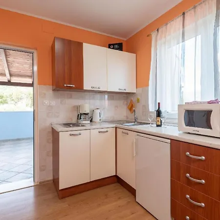 Ferienwohnung Fuer 5 Personen Ca 65 Qm In Orebic, Dalmatien Sueddalmatien - B60630 Daire *
